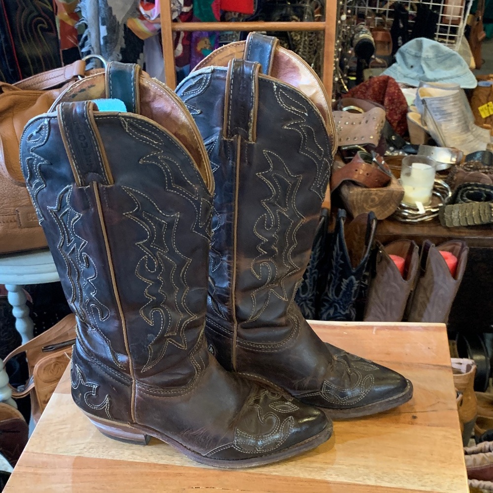 Boulet Women's Brown Cowboy Boots